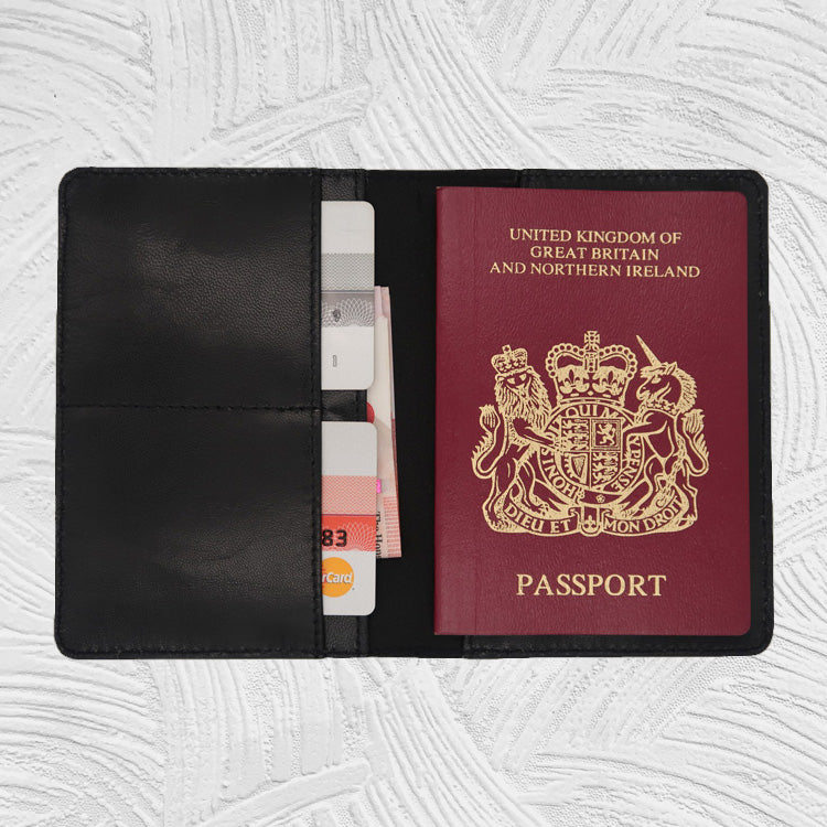 11965 Wesley - Leather Passport Holder