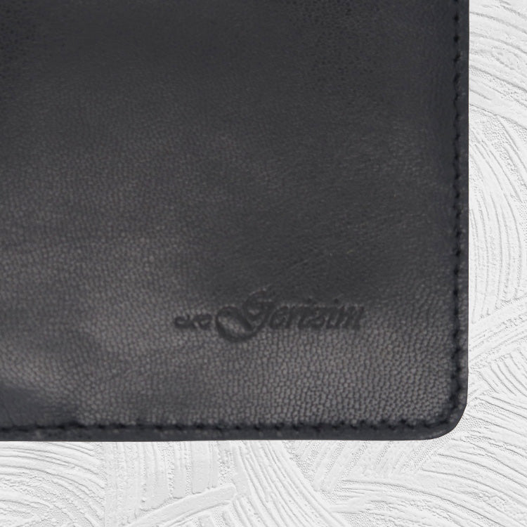 11965 Wesley - Leather Passport Holder