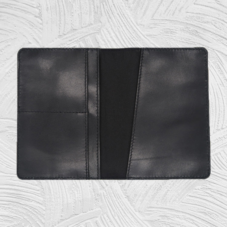 11965 Wesley - Leather Passport Holder