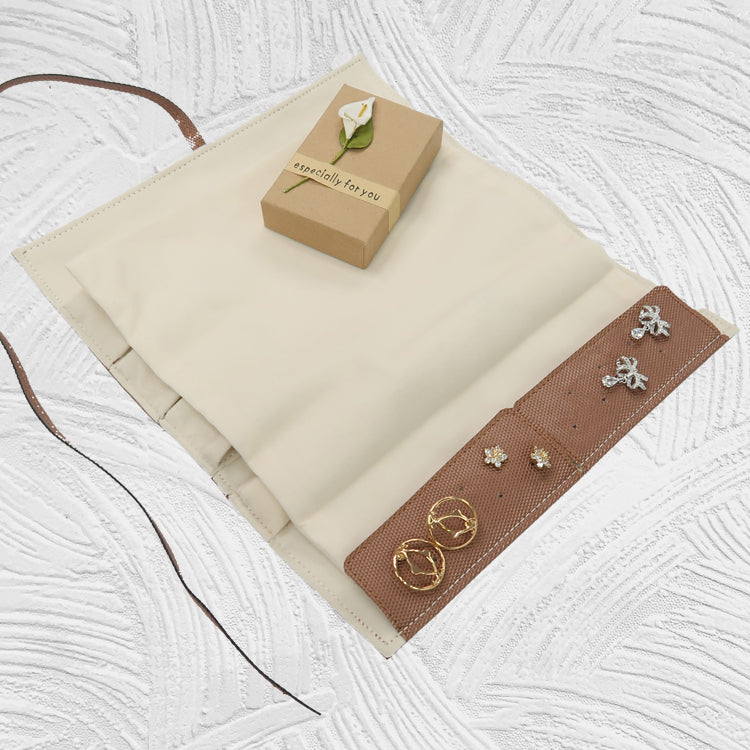 12095 Imitative Leather Jewelry Bag