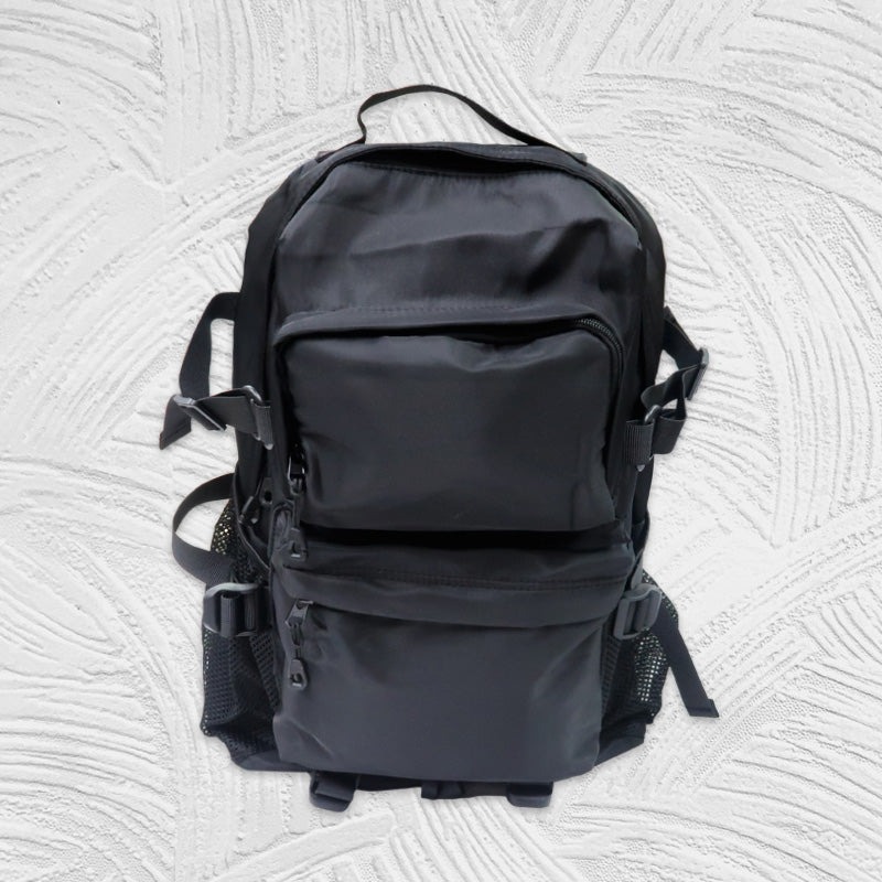 12209 Stylish backpack