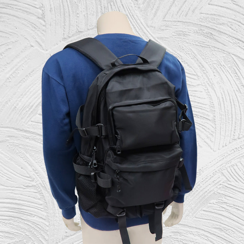 12209 Stylish backpack