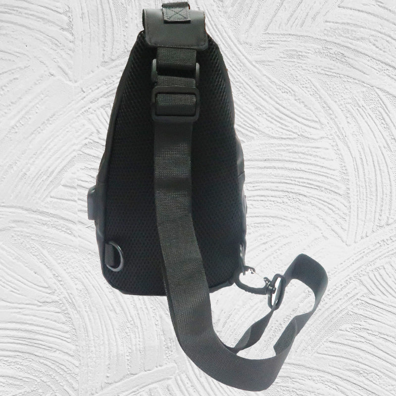 0005 Adult Chest Bag